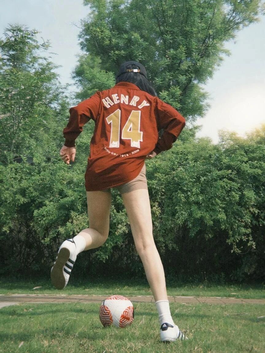 平常踢球时, 并在大二那, 可以说是接 平常踢球时, 并在大二那, 可以说是接